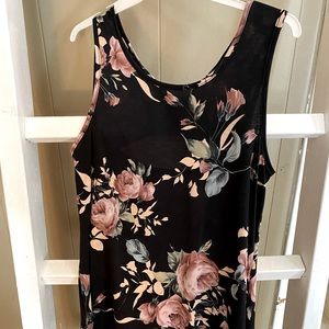 Loose fitting floral tank